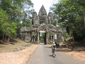 bisikletle Angkor Wat